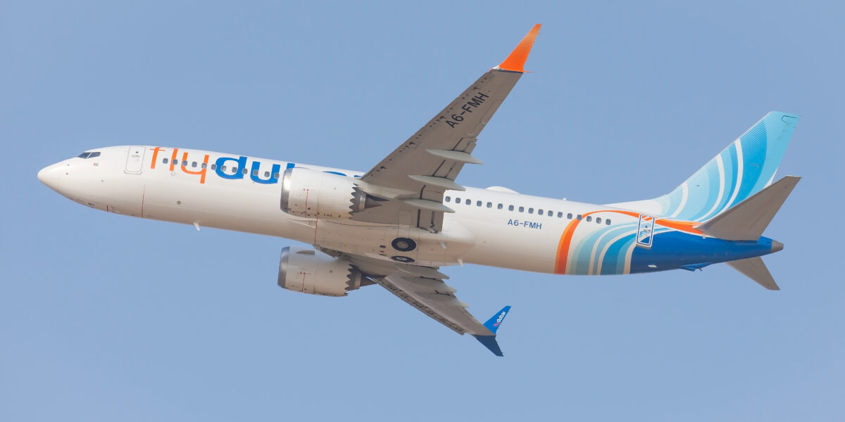 Flydubai Boeing 737 MAX 8. Foto on illustratiivne ega kujuta juhtumiga seotud lennukit. Foto: Ronen Fefer / Wikimedia Commons, CC BY-SA 2.0